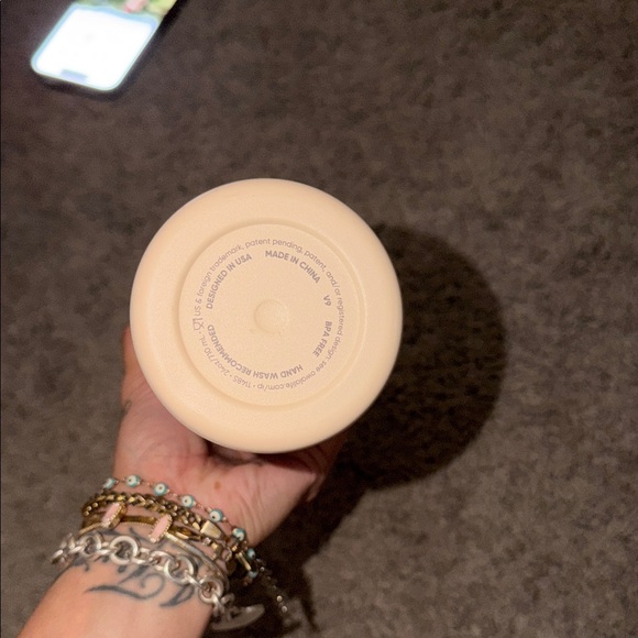 Owala Insulated Water Bottle - Cream and Peach - Picture 8 of 8